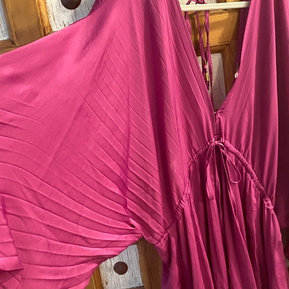 Free People Satiny Magenta Pink Plunging Neck Gathered Tie-Front Dress XL - Picture 3 of 4